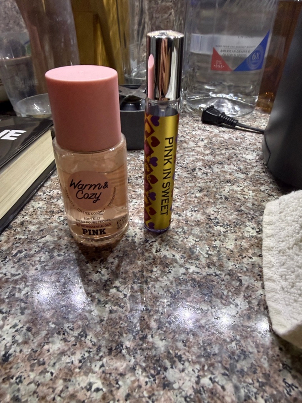 PINK Victoria's Secret Warm & Cozy Body Mist - Pink In Sweet Fragrance (Pink)